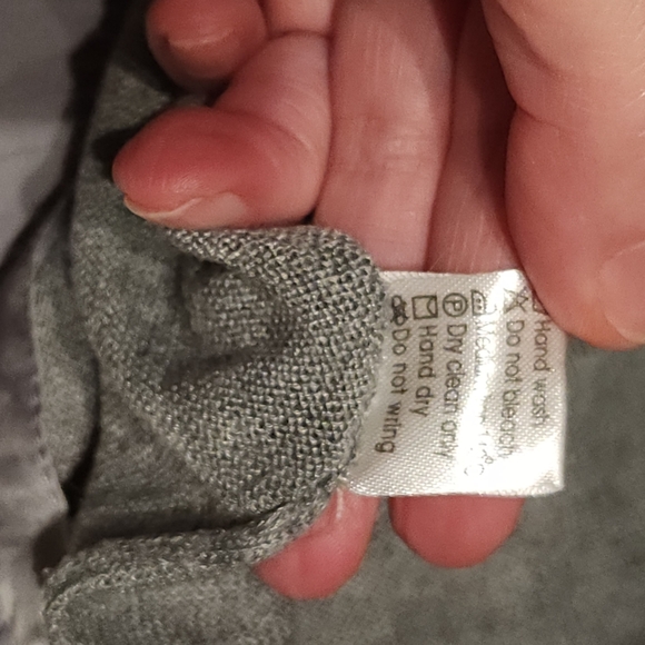 Valentino tshirt couture, wool blend dress. 3/4 sleeve. Preloved. Size 40 UK - Picture 8 of 11